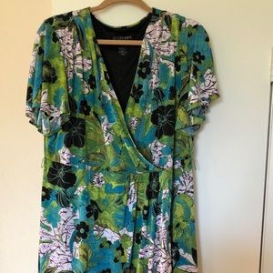 Faux wrap style, short sleeve dress 18/20